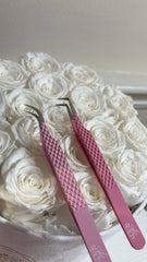 “Pinch Me” Tweezers🎀